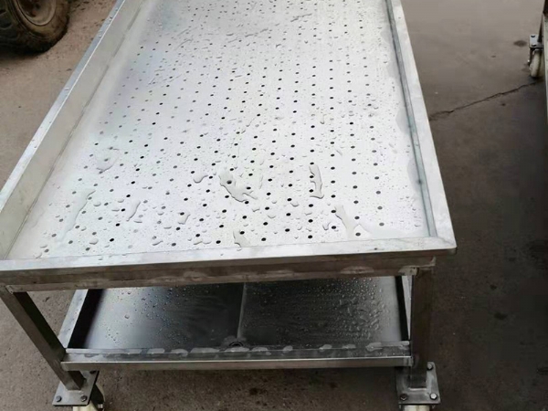 光銳機(jī)械不銹鋼瀝油臺