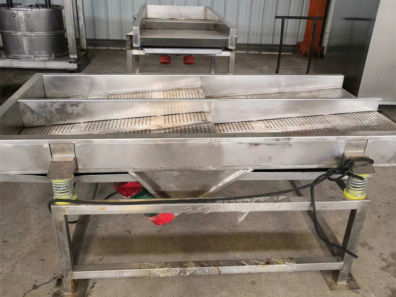 振動瀝水設(shè)備